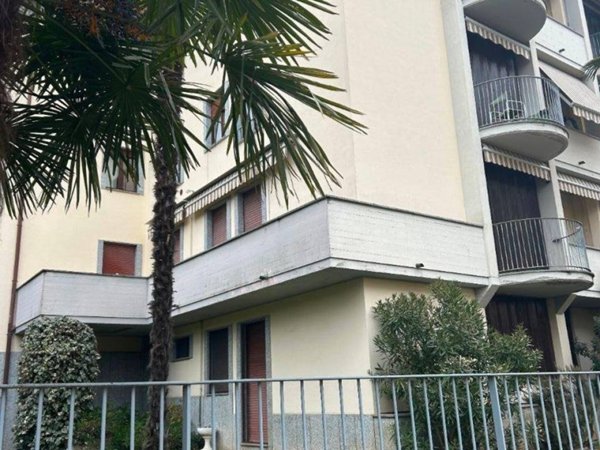appartamento in affitto a Malnate