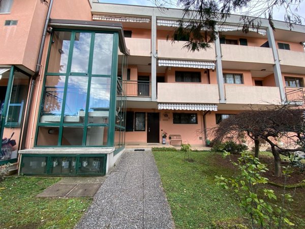 appartamento in affitto a Malnate