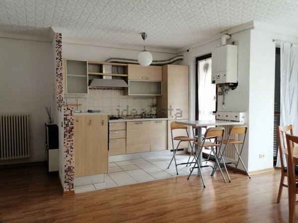 appartamento in affitto a Marchirolo