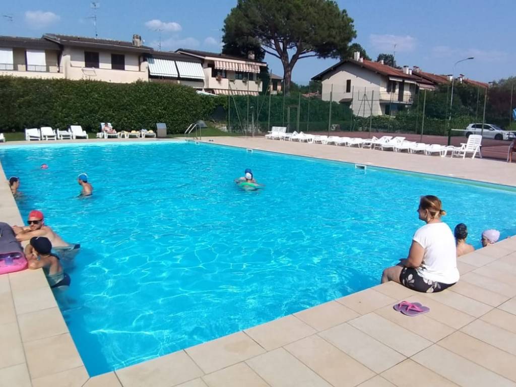 appartamento in affitto a Monvalle