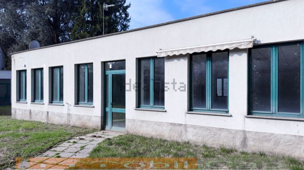 ufficio in affitto ad Olgiate Olona