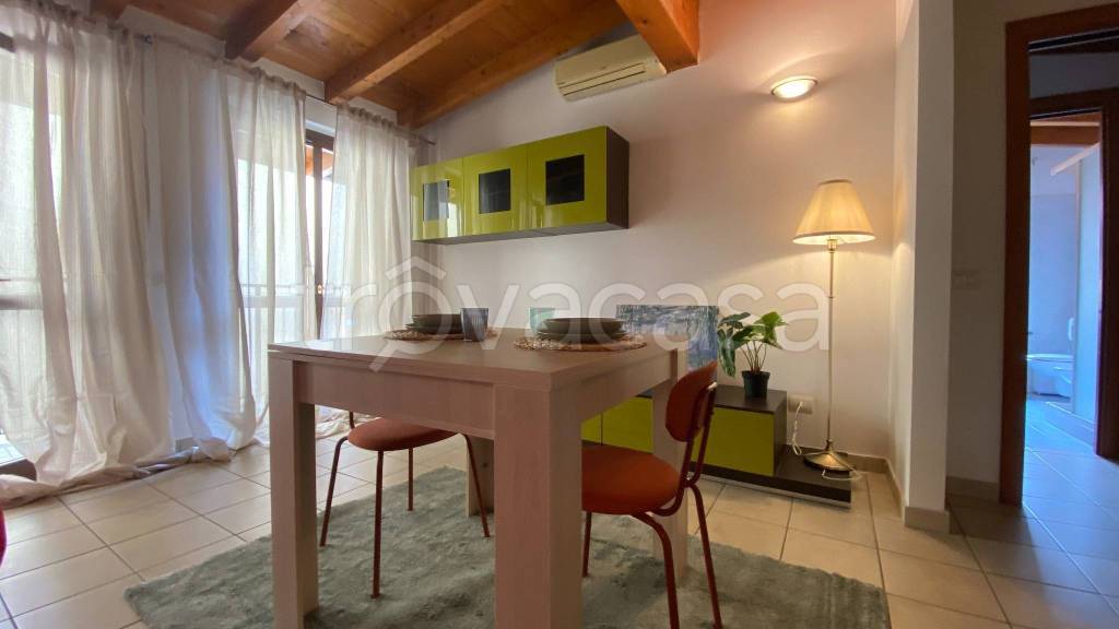 appartamento in affitto ad Olgiate Olona in zona Buon Gesù