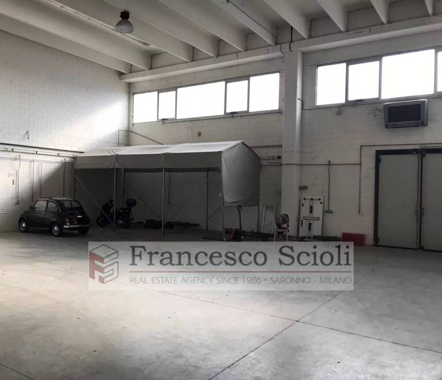 locale commerciale in affitto ad Origgio