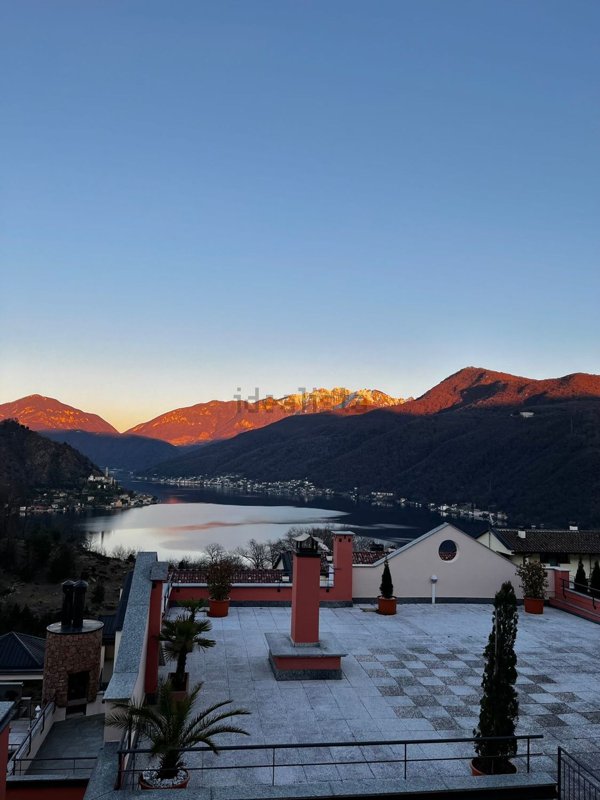 appartamento in affitto a Porto Ceresio