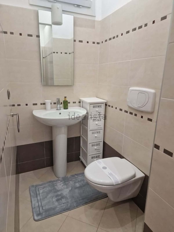 appartamento in affitto a Porto Valtravaglia