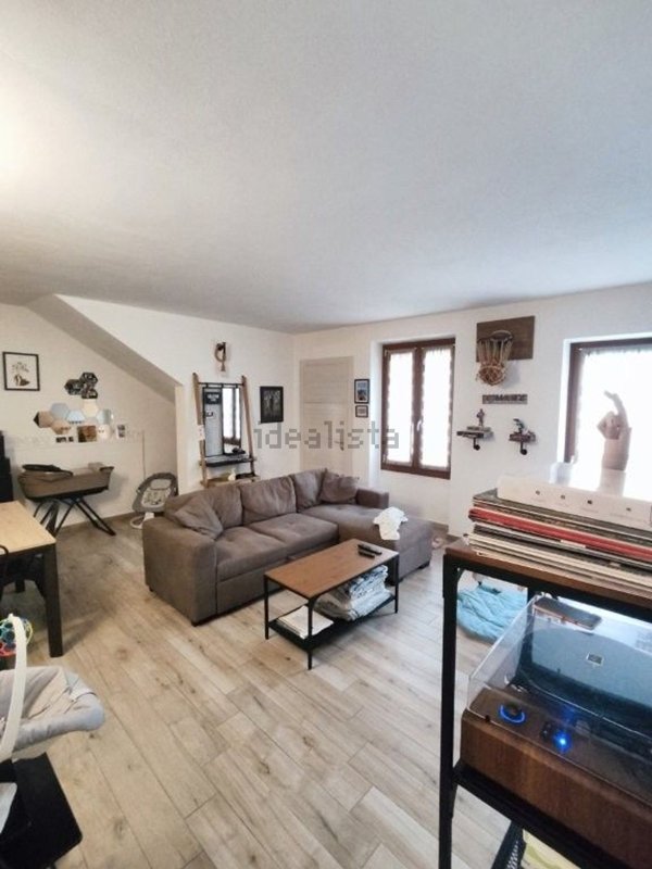 appartamento in affitto a Rancio Valcuvia