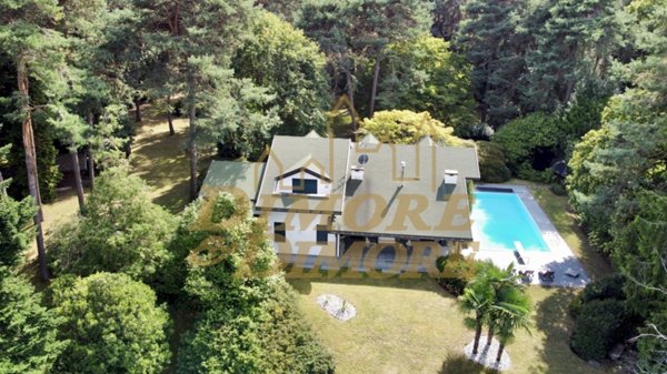 casa indipendente in affitto a Ranco