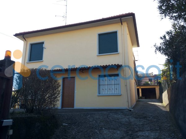 appartamento in affitto a Ranco