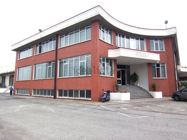 ufficio in affitto a Samarate