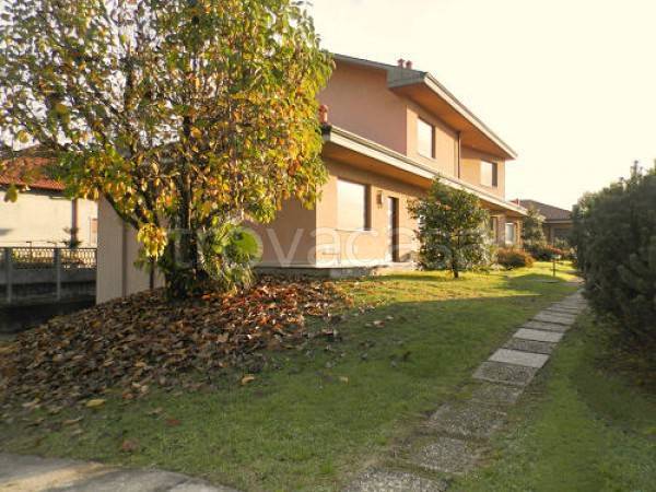 appartamento in affitto a Samarate