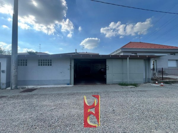appartamento in affitto a Samarate in zona Verghera