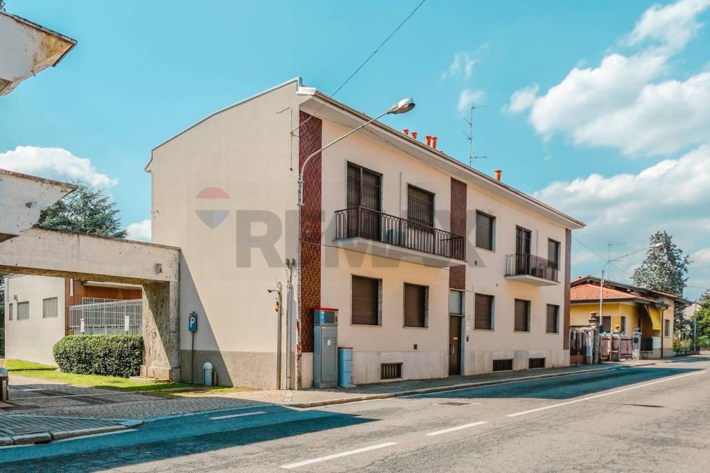 appartamento in affitto a Samarate