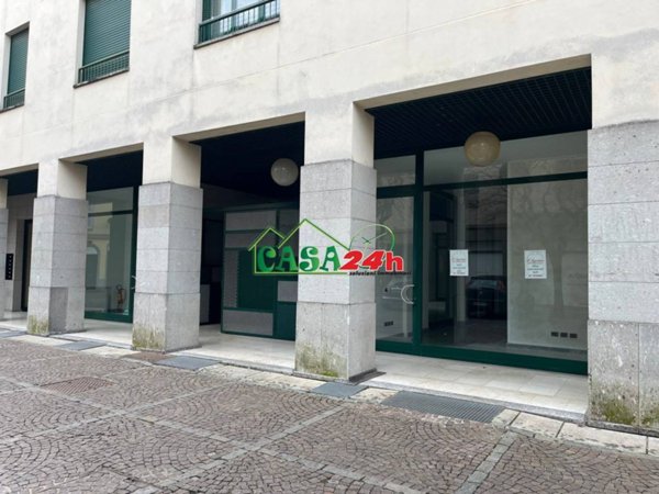 trivano in affitto a Saronno