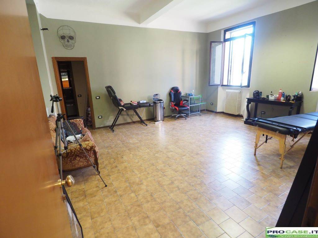 appartamento in affitto a Saronno
