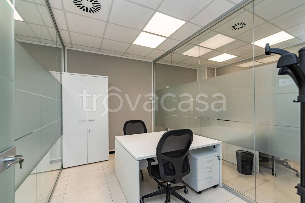ufficio in affitto a Saronno