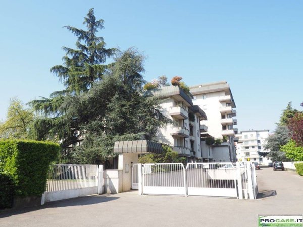 appartamento in affitto a Saronno