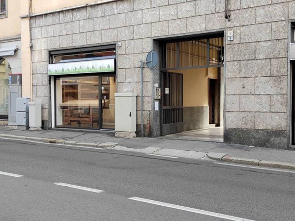 negozio in affitto a Saronno