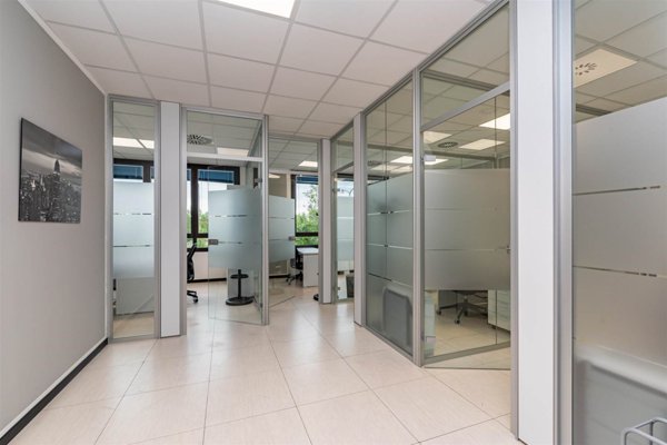 ufficio in affitto a Saronno
