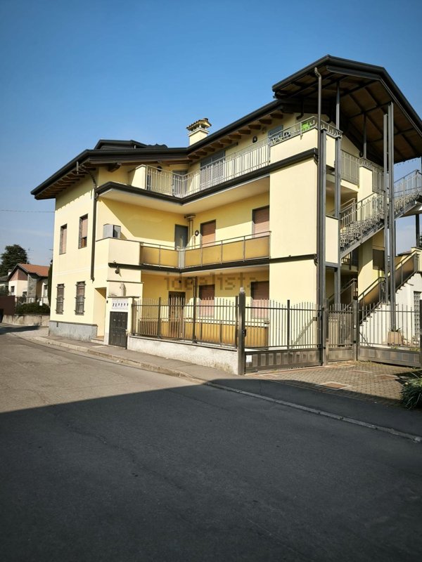 appartamento in affitto a Saronno