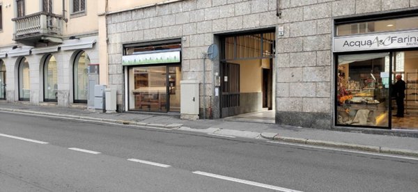 negozio in affitto a Saronno