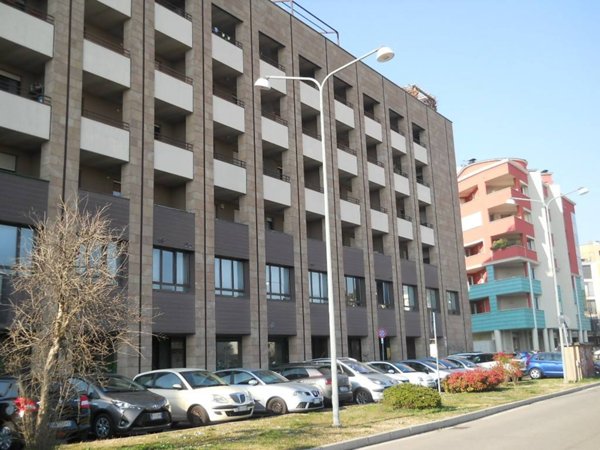 appartamento in affitto a Saronno