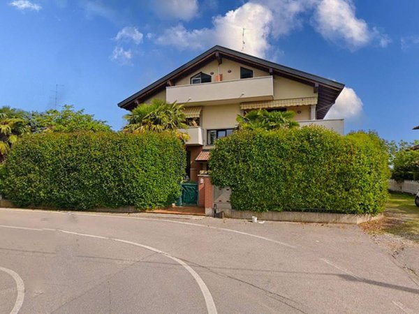 appartamento in affitto a Saronno