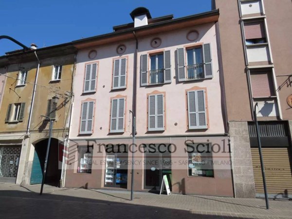 appartamento in affitto a Saronno