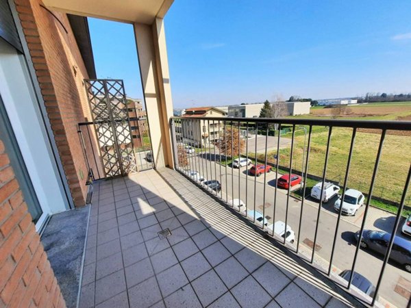 appartamento in affitto a Saronno
