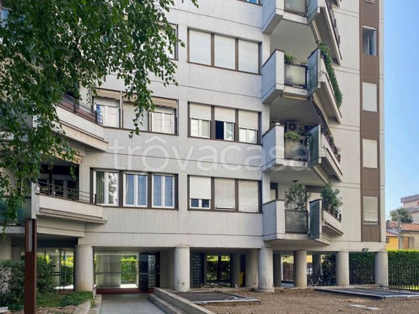 appartamento in affitto a Saronno