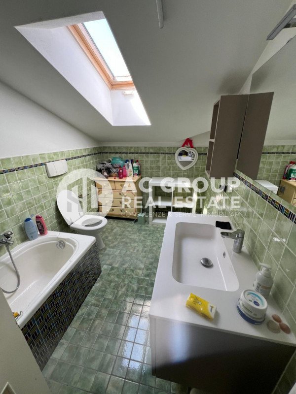 casa indipendente in affitto a Saronno