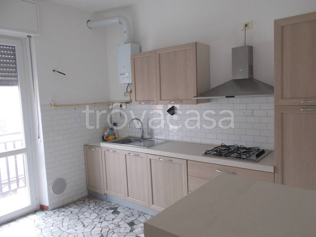 appartamento in affitto a Saronno