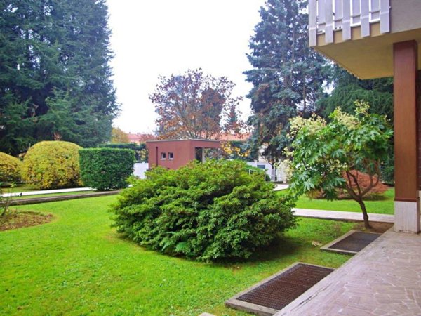 appartamento in affitto a Saronno