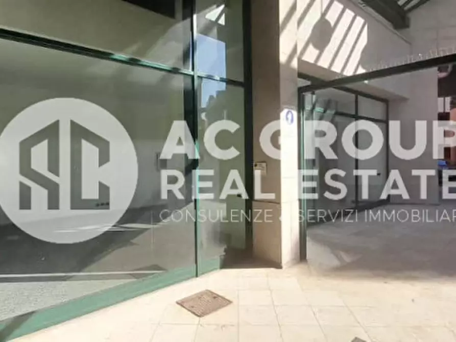 negozio in affitto a Saronno