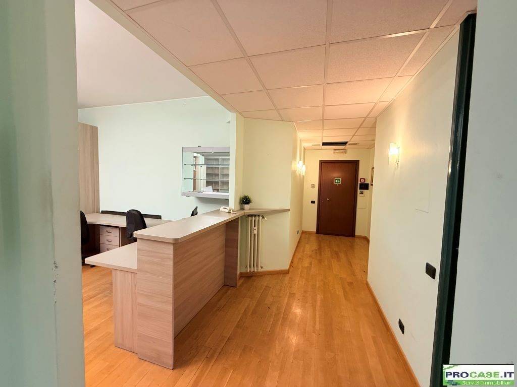 ufficio in affitto a Saronno