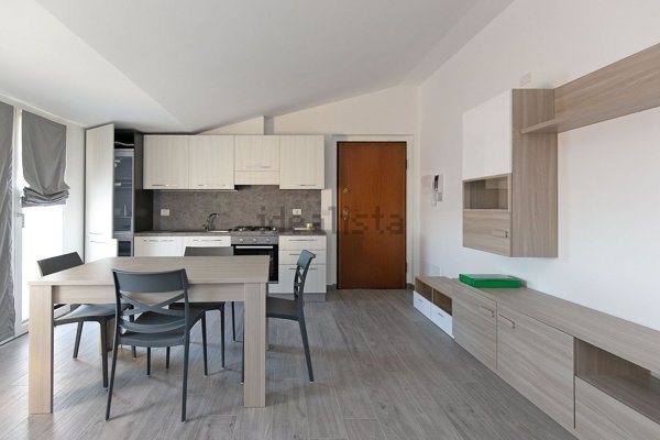 appartamento in affitto a Saronno