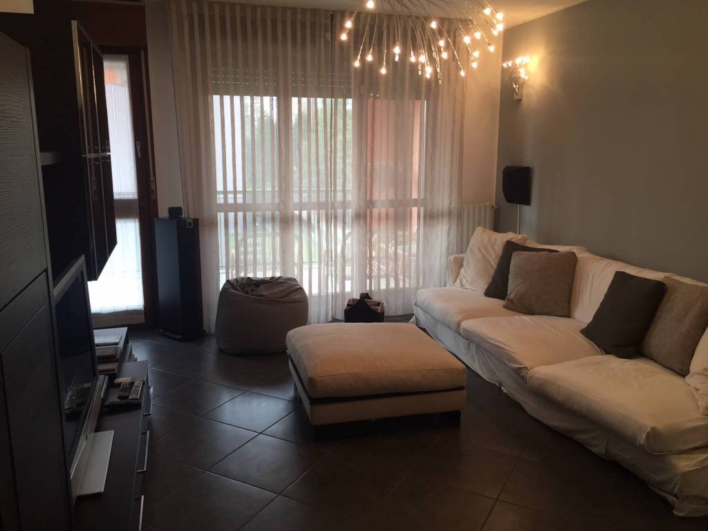 appartamento in affitto a Saronno