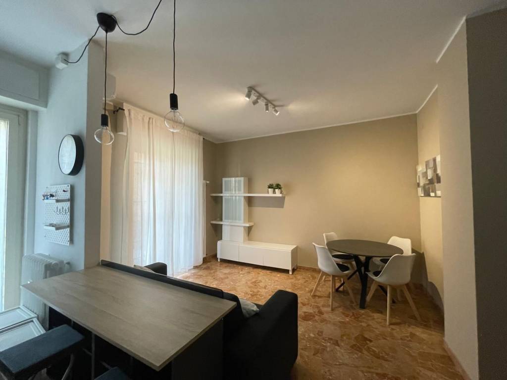 appartamento in affitto a Saronno