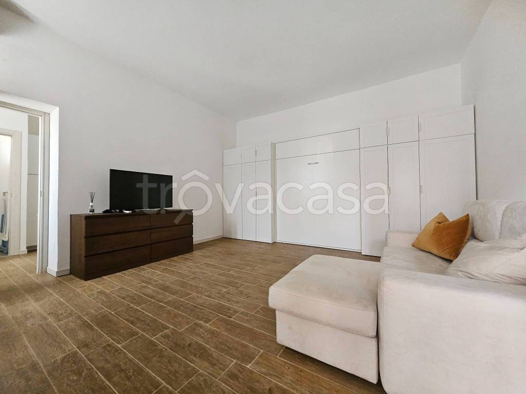 appartamento in affitto a Saronno