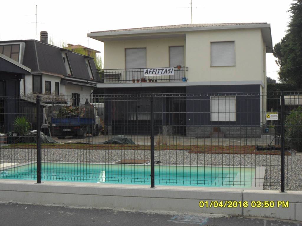 appartamento in affitto a Saronno