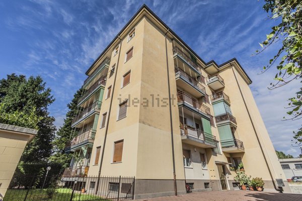 appartamento in affitto a Saronno