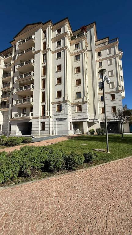 appartamento in affitto a Saronno