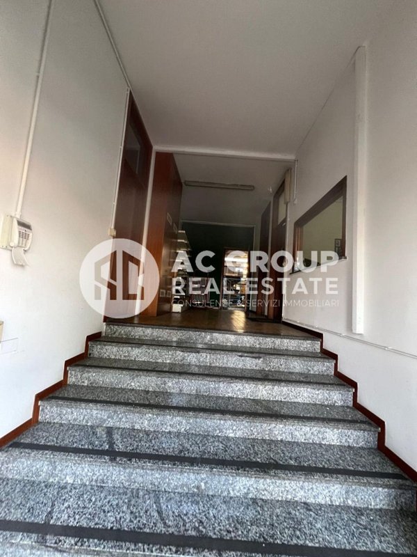 capannone in affitto a Saronno