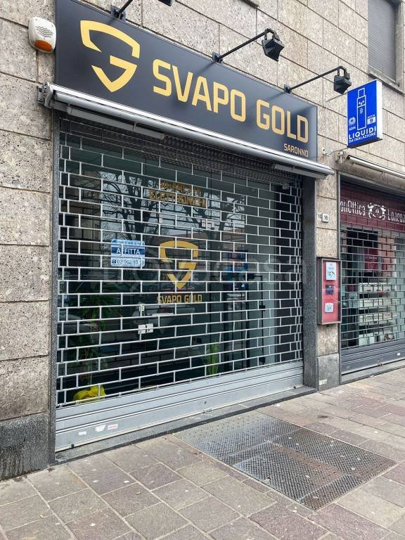 negozio in affitto a Saronno