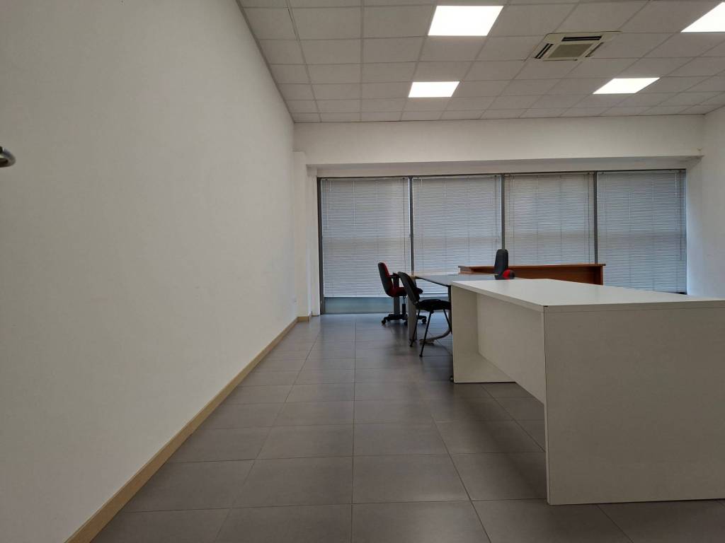 ufficio in affitto a Saronno