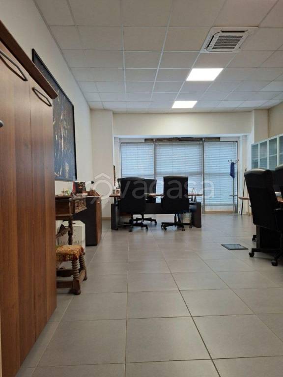 ufficio in affitto a Saronno