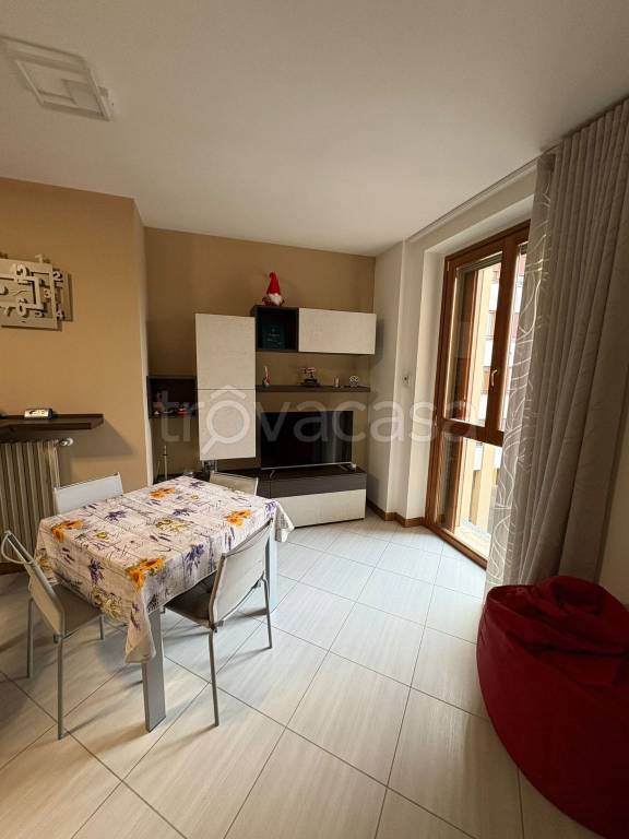 appartamento in affitto a Saronno