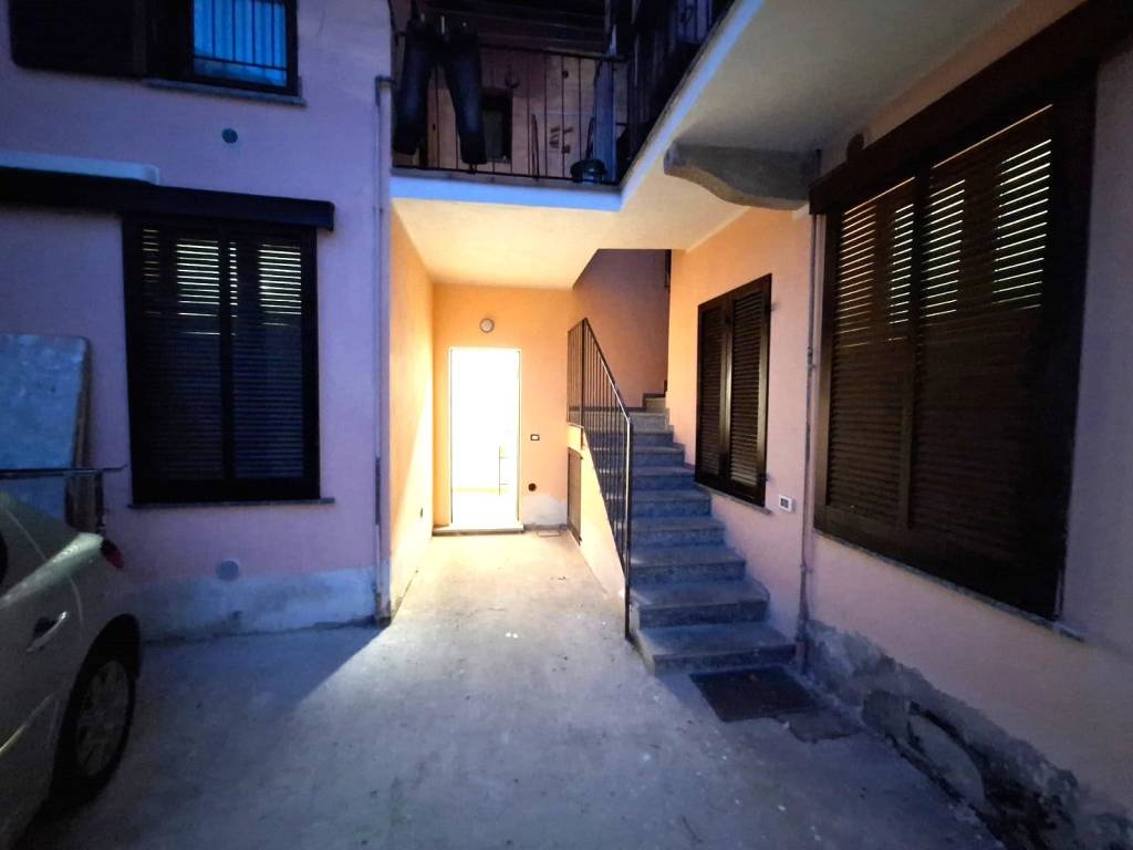 appartamento in affitto a Saronno