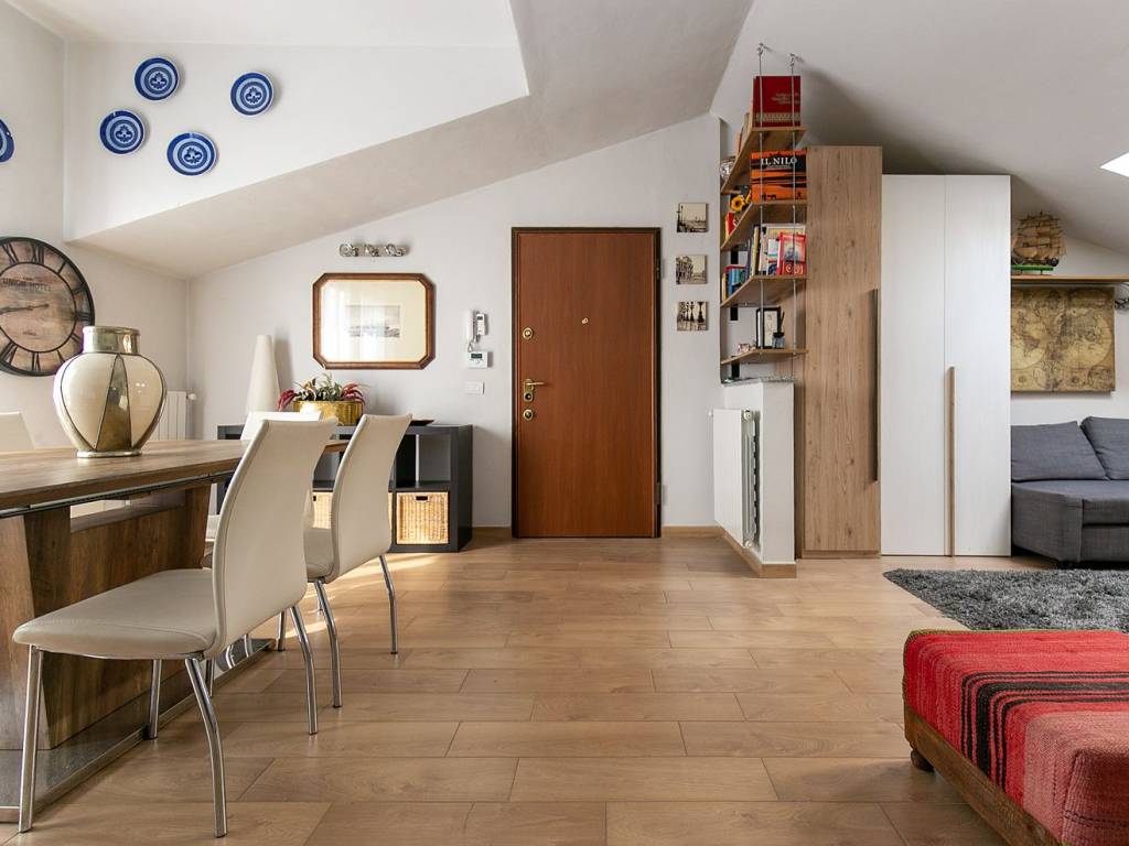 appartamento in affitto a Saronno