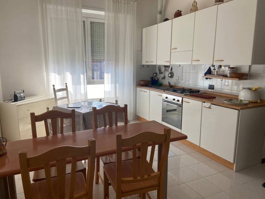 appartamento in affitto a Saronno