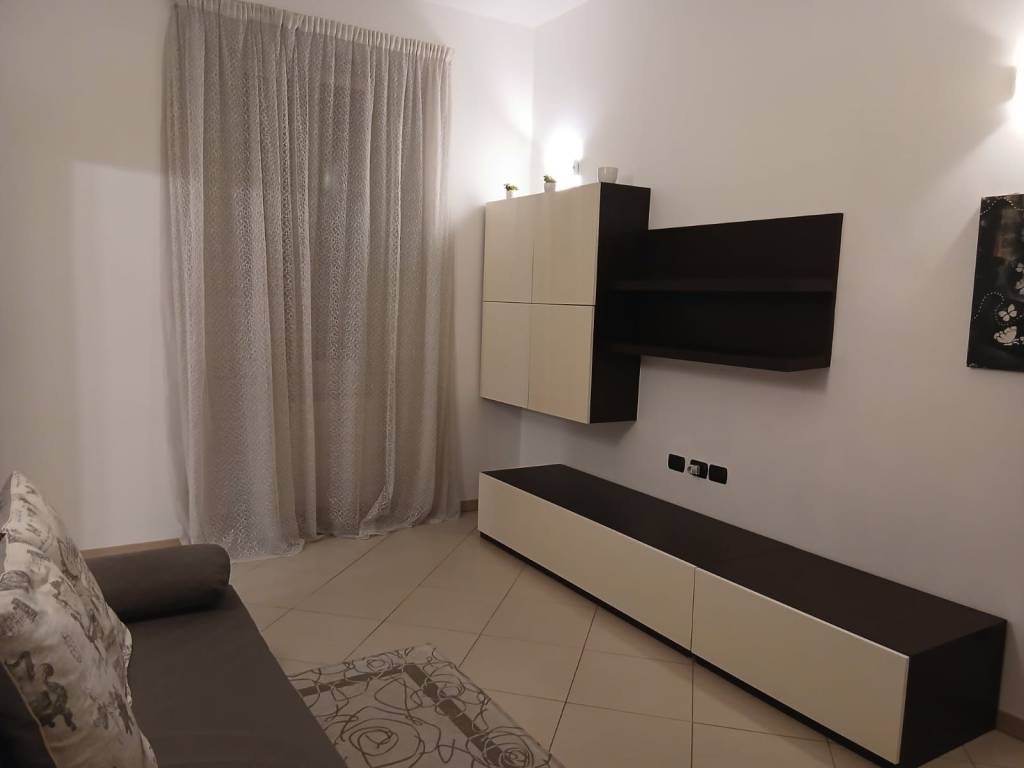 appartamento in affitto a Saronno